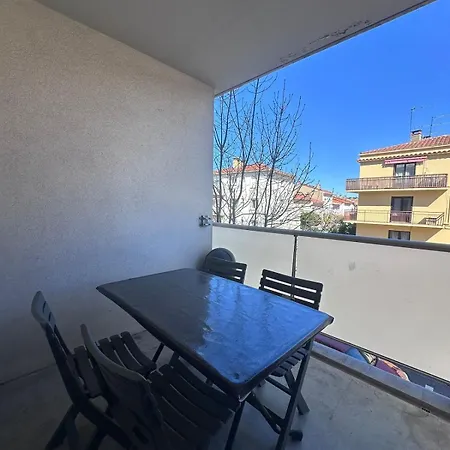 Palma Pour 4 Personnes Avec Terasse Apartmán *